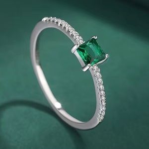 S925 Sterling Silver Ring: Simple Green Zircon Decor Statement Ring